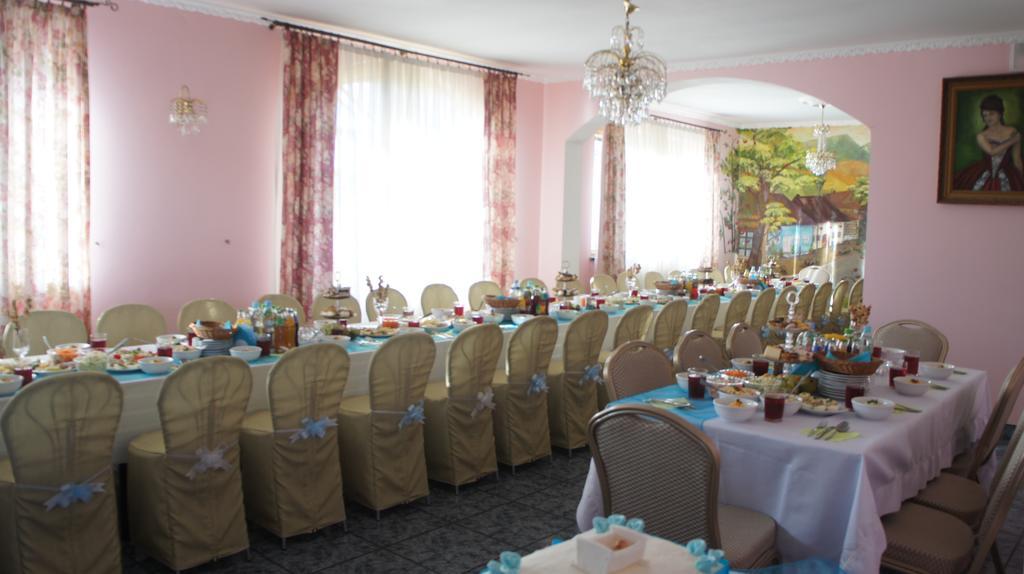 Osrodek Wypoczynkowy Trzy Korony Hotel Frydman Esterno foto